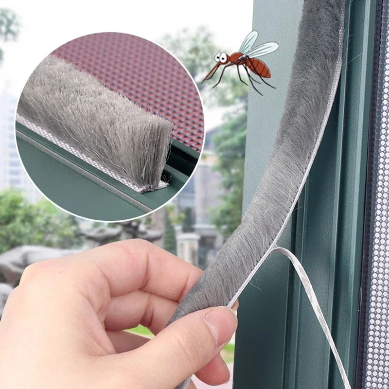 10M Self Adhesive Brush Strip  - Window Lock Bar recensie en prijs